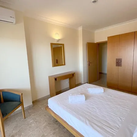 Clube Praia Mar By Amcf Apartment