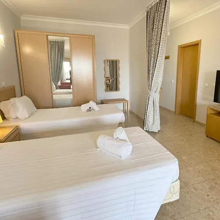 Clube Praia Mar By Amcf Apartment Portimao