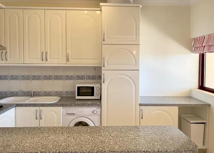 Clube Mar By Amcf * 포티마오